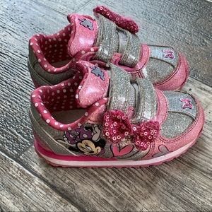 Minnie mouse shoes
